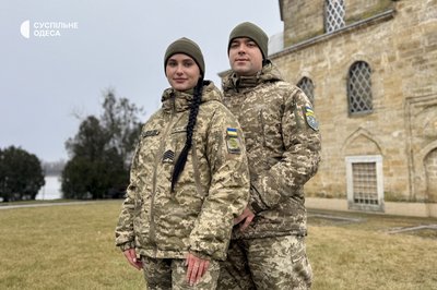 Побачення по відеозв’язку та освідчення через 3 місяці: історія кохання прикордонників з Одещини Побачення по відеозв’язку та освідчення через 3 місяці: історія кохання прикордонників з Одещини
