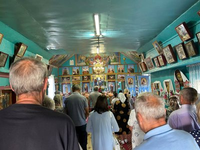 Фермер у будні, священник у вихідні: як житель Житомирщини поєднує фермерство зі служінням у чотирьох парафіях