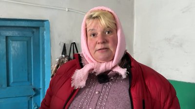 "У нас немає рецепту, це все треба робити від душі": у селі на Чернігівщині жінки продають пончики та донатять на ЗСУ "У нас немає рецепту, це все треба робити від душі": у селі на Чернігівщині жінки продають пончики та донатять на ЗСУ