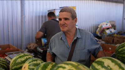 "На смак нітрати не визначиш". Як обрати якісний кавун на ринку та супермаркеті Дніпра "На смак нітрати не визначиш". Як обрати якісний кавун на ринку та супермаркеті Дніпра