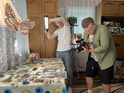 Суспільне Черкаси покаже стрічку про сільського фотографа Івана Литвина Суспільне Черкаси покаже стрічку про сільського фотографа Івана Литвина