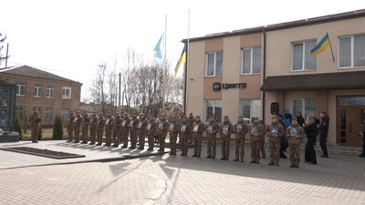 Треті роковини обстрілу телевежі: на Рівненщині вшанували загиблих нацгвардійців Треті роковини обстрілу телевежі: на Рівненщині вшанували загиблих нацгвардійців