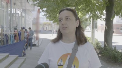 У Житомирі організували благодійний "Гаражний розпродаж" для допомоги ЗСУ У Житомирі організували благодійний "Гаражний розпродаж" для допомоги ЗСУ