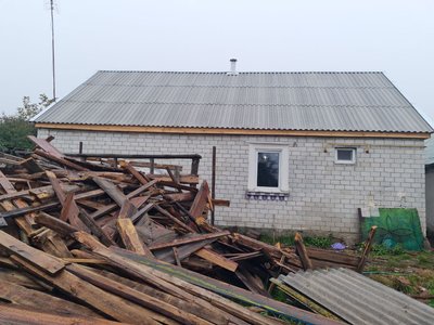 На Житомирщині у Березині відновлюють будинки після вибуху на підприємстві