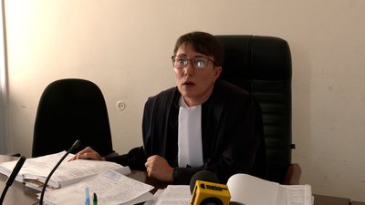 Чи повернуть державі приватизовані землі біля "Ялівщини": у Чернігові суд розпочав розгляд цієї справи по суті Чи повернуть державі приватизовані землі біля "Ялівщини": у Чернігові суд розпочав розгляд цієї справи по суті