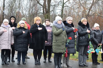 Щоб пам'ятати поіменно: у селі на Черкащині відкрили Алею Слави Щоб пам'ятати поіменно: у селі на Черкащині відкрили Алею Слави