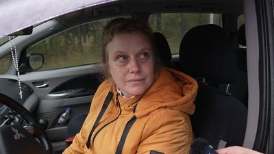 Другу добу без світла, у чергах та під звуки генераторів: як живе Славутич, який повністю залежить від електроенергії Другу добу без світла, у чергах та під звуки генераторів: як живе Славутич, який повністю залежить від електроенергії