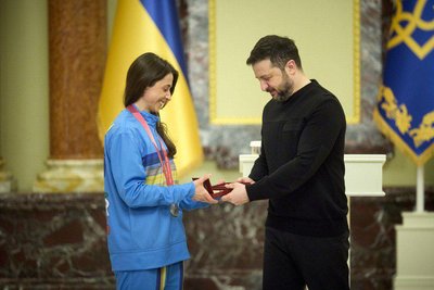 Паралімпійців з Вінниччини президент відзначив державними нагородами Паралімпійців з Вінниччини президент відзначив державними нагородами