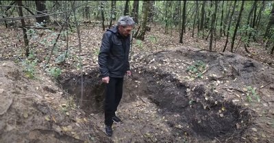 Ламали ребра та шукали бактеріологічну зброю. Житель Ворзеля розповів про тортури військових РФ Ламали ребра та шукали бактеріологічну зброю. Житель Ворзеля розповів про тортури військових РФ