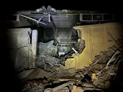 Горів ресторанний комплекс та приватні будинки: наслідки атаки БпЛА на Київщині Горів ресторанний комплекс та приватні будинки: наслідки атаки БпЛА на Київщині