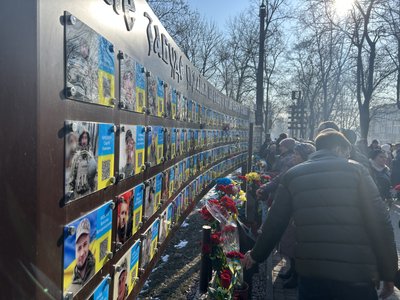 У містах Черкащини провели спільний молебень у третю річницю повномасштабної війни У містах Черкащини провели спільний молебень у третю річницю повномасштабної війни