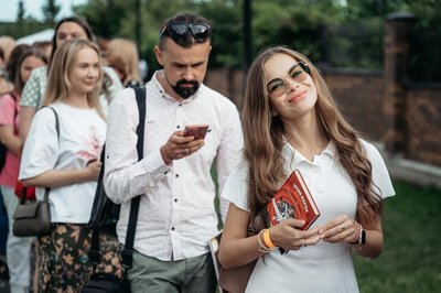 Літературний фестиваль «Фронтера» — на платформах Суспільного Літературний фестиваль «Фронтера» — на платформах Суспільного