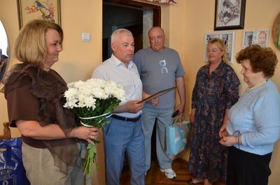 "Серце і душу віддавала дітям": 90 років Галині Мирній з Радивилівської громади "Серце і душу віддавала дітям": 90 років Галині Мирній з Радивилівської громади