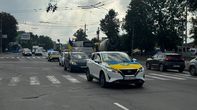 У Вінниці відбувся автопробіг у пам'ять про полеглого Ігоря Зайця У Вінниці відбувся автопробіг у пам'ять про полеглого Ігоря Зайця
