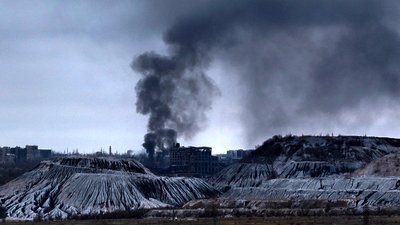 Бібліотека, молокозавод та виправна колонія. Маршрути штурмів армії РФ в Торецьку: дані ОТУ "Луганськ" Бібліотека, молокозавод та виправна колонія. Маршрути штурмів армії РФ в Торецьку: дані ОТУ "Луганськ"