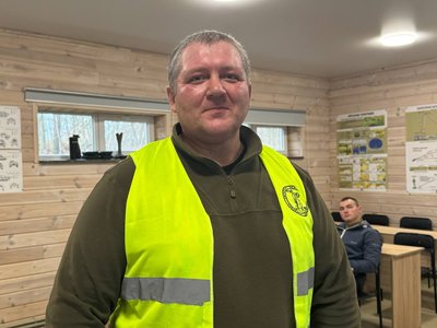 "Ліга сприяння обороні" на Житомирщині: як цивільних навчають стрільбі та тактичній медицині "Ліга сприяння обороні" на Житомирщині: як цивільних навчають стрільбі та тактичній медицині