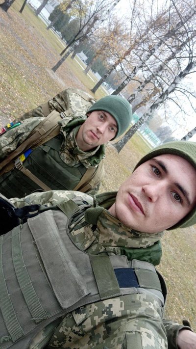 "Прийшов до тями, подивився на ноги, а їх немає" — військовослужбовець 95 десантно-штурмової бригади Микола Тарасенко "Прийшов до тями, подивився на ноги, а їх немає" — військовослужбовець 95 десантно-штурмової бригади Микола Тарасенко