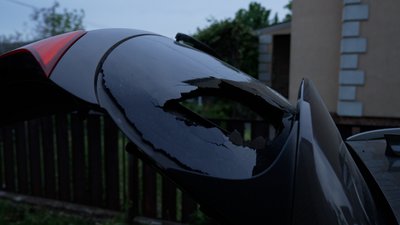 "Встигли вибігти і за будинок сховатися": що розповіли очевидці про атаку РФ по Чернігову 18 травня "Встигли вибігти і за будинок сховатися": що розповіли очевидці про атаку РФ по Чернігову 18 травня