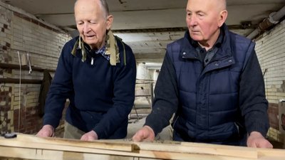 Маскувальні сітки та "кікімори" виготовляють для фронту на Чернігівщині волонтери ГО "Генерація успіху" Маскувальні сітки та "кікімори" виготовляють для фронту на Чернігівщині волонтери ГО "Генерація успіху"