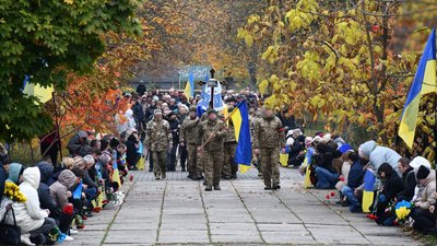 На Кіровоградщині попрощалися з військовими Віктором Бердником та Володимиром Зосіменком На Кіровоградщині попрощалися з військовими Віктором Бердником та Володимиром Зосіменком