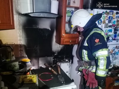 Через пічне опалення, електрику і куріння: на Вінниччині за добу сталося вісім пожеж Через пічне опалення, електрику і куріння: на Вінниччині за добу сталося вісім пожеж