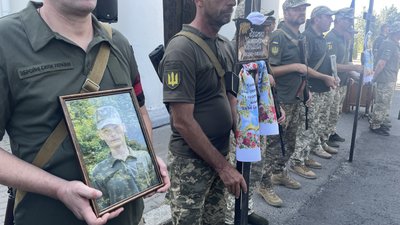 У Полтаві попрощалися із чотирма воїнами, які загинули на війні з РФ