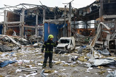 Росія атакувала Київ балістичними ракетами: одна людина загинула, двоє — травмовані