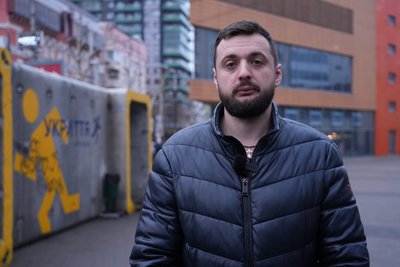 "Все в туалетному папері та блювоті": в якому стані мобільне укриття в центрі Дніпра "Все в туалетному папері та блювоті": в якому стані мобільне укриття в центрі Дніпра