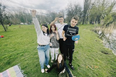"Мріяла стати криміналістом": однокласники загиблої у Сумах Анастасії Боровик розповіли про дівчину "Мріяла стати криміналістом": однокласники загиблої у Сумах Анастасії Боровик розповіли про дівчину