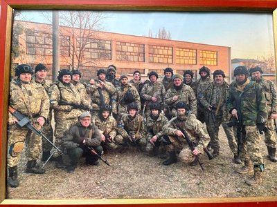 "Бог робить дива. І я чекаю на це диво", — мама загиблого військового В'ячеслава Кауркіна з Житомирщини "Бог робить дива. І я чекаю на це диво", — мама загиблого військового В'ячеслава Кауркіна з Житомирщини
