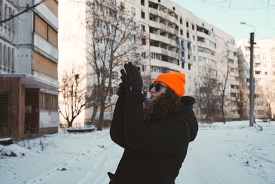 Вероніка Томаско-Сільва під час екскурсії Північною Салтівкою Вероніка Томаско-Сільва під час екскурсії Північною Салтівкою