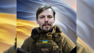 На Чернігівщині поховали трьох солдатів ЗСУ, які загинули на фронті