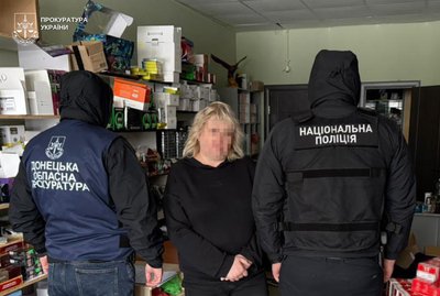 "Електронки" зі екстрактом канабісу на понад 3 мільйони: у Словʼянську викрили схему наркоторгівлі через магазини "Електронки" зі екстрактом канабісу на понад 3 мільйони: у Словʼянську викрили схему наркоторгівлі через магазини