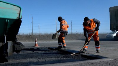 Понад 40 тисяч квадратних метрів дороги відремонтували на трасі М-21 Понад 40 тисяч квадратних метрів дороги відремонтували на трасі М-21