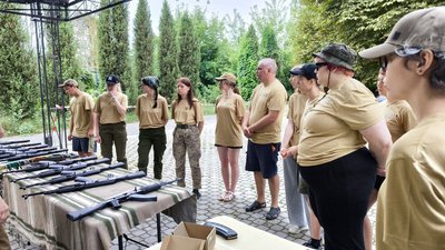 Військово-патріотичний вишкіл на Волині Військово-патріотичний вишкіл на Волині