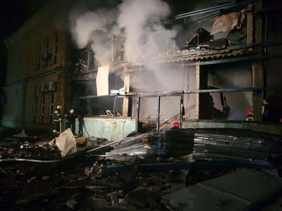 Влучання ракет та 15 збитих дронів: наслідки нічної атаки РФ на Одещину Влучання ракет та 15 збитих дронів: наслідки нічної атаки РФ на Одещину