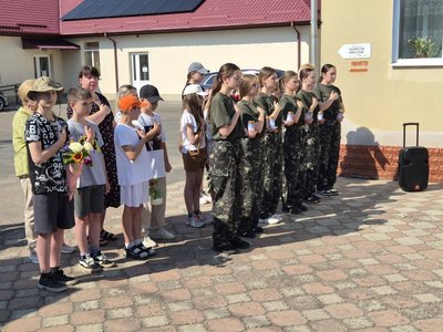 На Одещині відкрили меморіальну дошку загиблому військовому Олегу Чернію