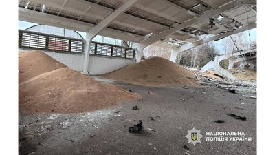 Війська РФ атакували Корюківку та громаду сімома ударними дронами Війська РФ атакували Корюківку та громаду сімома ударними дронами