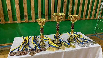 На Хмельниччині стартував відкритий чемпіонат області з волейболу сидячи На Хмельниччині стартував відкритий чемпіонат області з волейболу сидячи