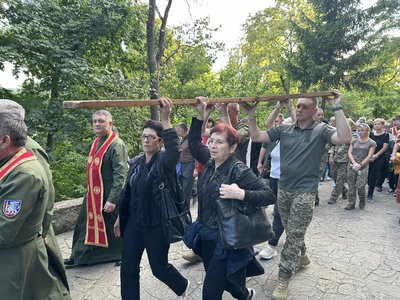 У Зарваниці відбулося Всеукраїнське військове паломництво У Зарваниці відбулося Всеукраїнське військове паломництво