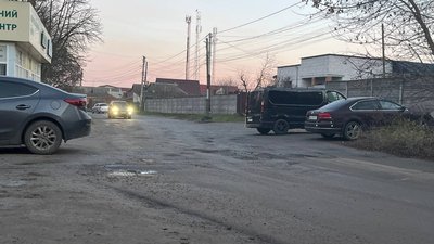 Міськрада розгляне петицію про ремонт дороги в одному з мікрорайонів Вінниці Міськрада розгляне петицію про ремонт дороги в одному з мікрорайонів Вінниці