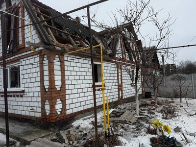 На Вінниччині через російську атаку пошкоджено близько 20 житлових будинків, є травмована На Вінниччині через російську атаку пошкоджено близько 20 житлових будинків, є травмована