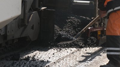 На Тернопільщині ремонтують дорогу, ремонт дороги, 14 квітня 2026 року На Тернопільщині ремонтують дорогу, ремонт дороги, 14 квітня 2026 року
