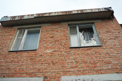 "Все на нас посипалося": очевидці про обстріл Сум "Все на нас посипалося": очевидці про обстріл Сум