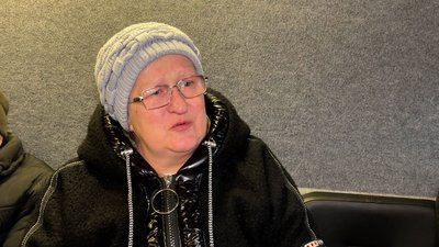“Часто прилітає. Страшно” Як із Дружківки евакуюють людей під дронами та авіабомбами “Часто прилітає. Страшно” Як із Дружківки евакуюють людей під дронами та авіабомбами