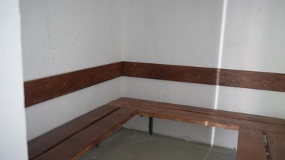 У Сумах зникли замки у трьох вуличних укриттях, встановлених благодійниками У Сумах зникли замки у трьох вуличних укриттях, встановлених благодійниками