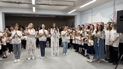 Виступ на 1 вересня у Харкові в новій підземній школі Виступ на 1 вересня у Харкові в новій підземній школі