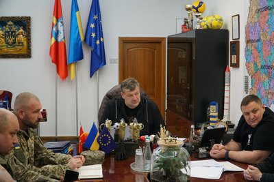23 жовтня 2023 року у Житомирі провели спільну нараду з військовими 23 жовтня 2023 року у Житомирі провели спільну нараду з військовими