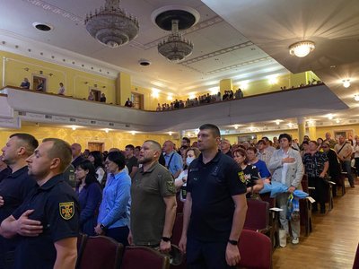 Навіки в строю: у Черкасах посмертно нагородили військових Навіки в строю: у Черкасах посмертно нагородили військових