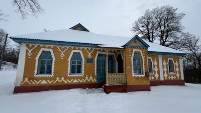 Статус пам'ятки місцевого значення хочуть присвоїти школі у селі Брагінці на Чернігівщині Статус пам'ятки місцевого значення хочуть присвоїти школі у селі Брагінці на Чернігівщині